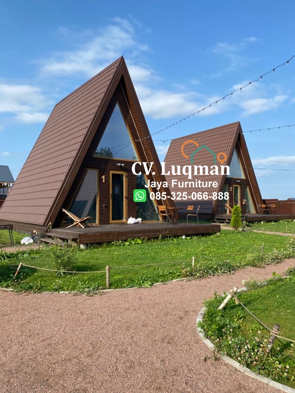 Rumah Segitiga Kayu Jati Villa Jepara