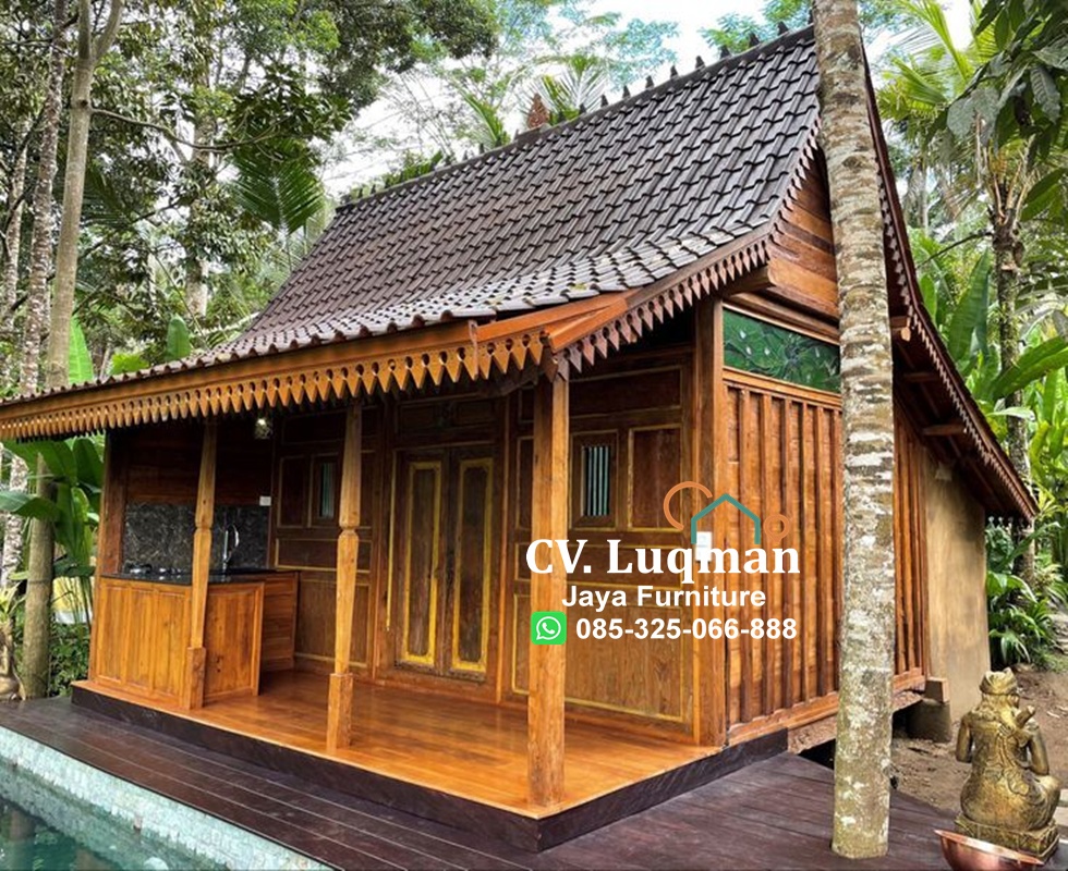 Rumah Gladak Kayu Jati Ukiran Gebyok