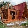 Rumah Segitiga 2 Lantai Dengan Rooftop Material Kayu Jati