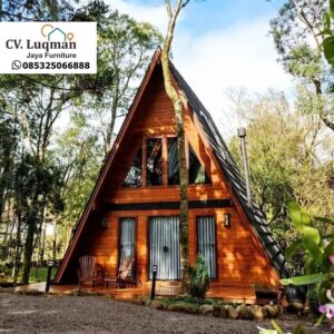 Villa Segitiga Kayu Tropis | Desain Kabin Glamping dengan Teras Luas
