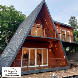 Rumah Kayu Segitiga 2 Lantai | Desain Villa Glamping dengan Rooftop