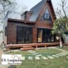Villa Segitiga Kayu Jati Tipe A-Frame Modern 2 Lantai – Kabin Segitiga dengan Balkon Rooftop untuk Resort