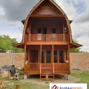 Rumah Lumbung Kayu 2 Lantai Eksotis - Pesona Arsitektur Tradisional Modern