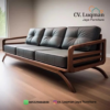 Sofa Minimalis Retro Scandi: Perpaduan Kemewahan Kulit Sapi Asli dan Keagungan Kayu Jati Perhutani