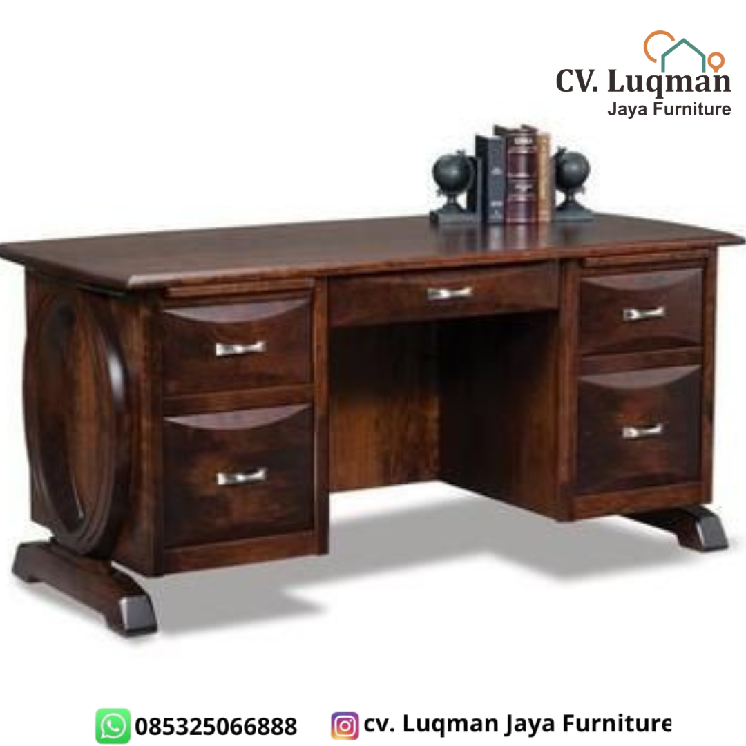 Meja Kantor Jati Klasik Mewah dari CV. Luqman Jaya Furniture