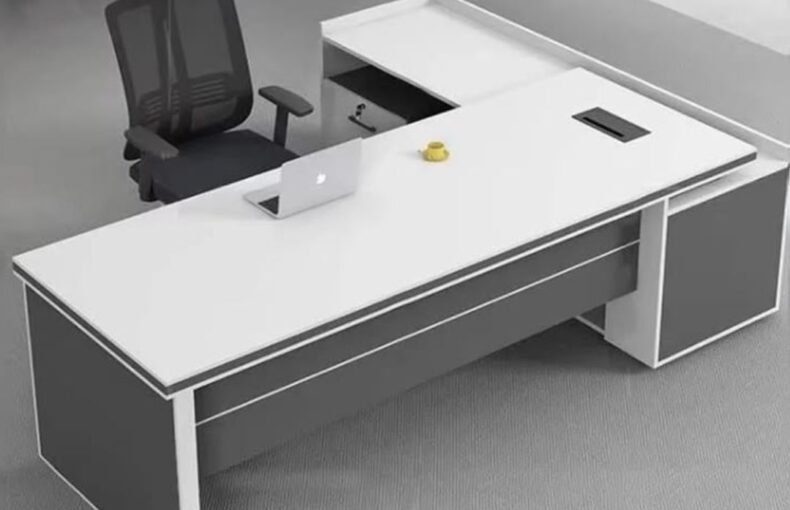 Meja Kantor Direktur Minimalis Modern L-Shape