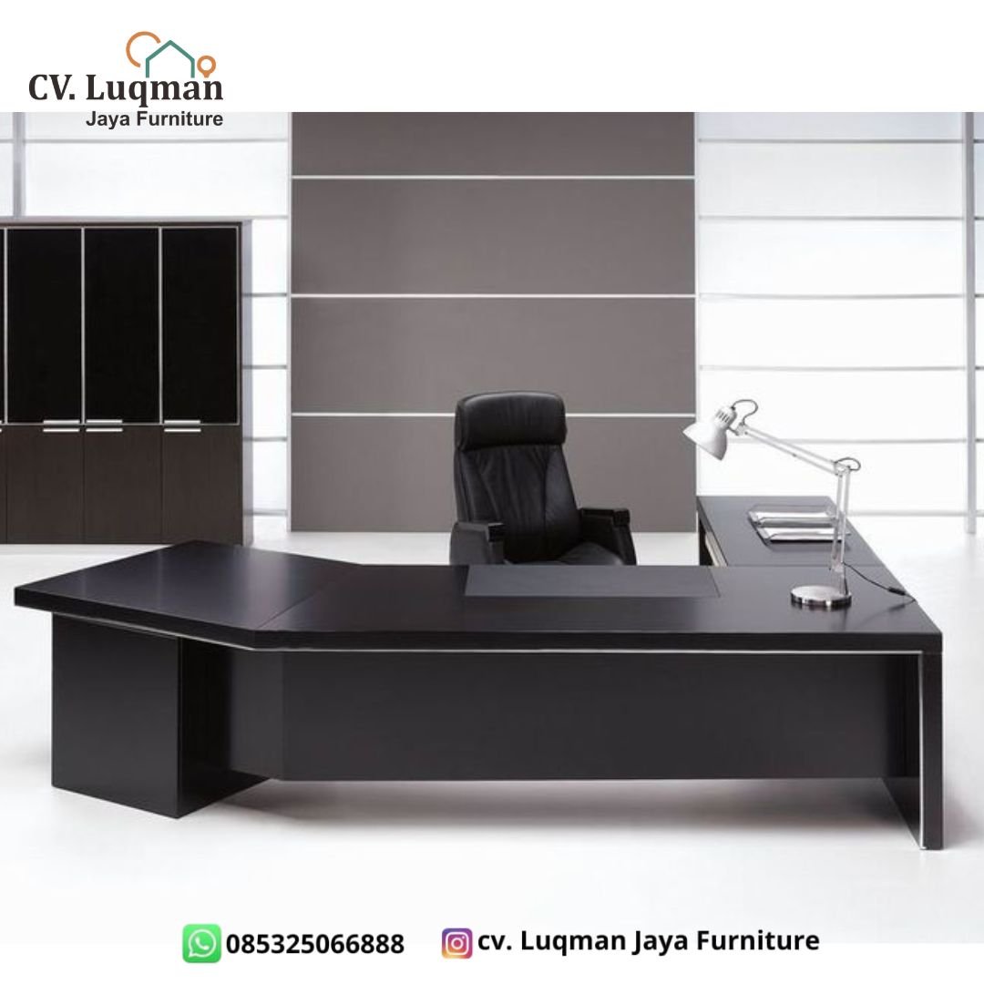 Meja Direktur Elegan Luqman Jaya