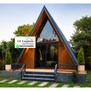 Rumah Segitiga Kayu Jati Mewah