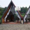 Rumah Kayu Segitiga Kaca