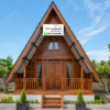 Rumah Kayu Jati Segitiga
