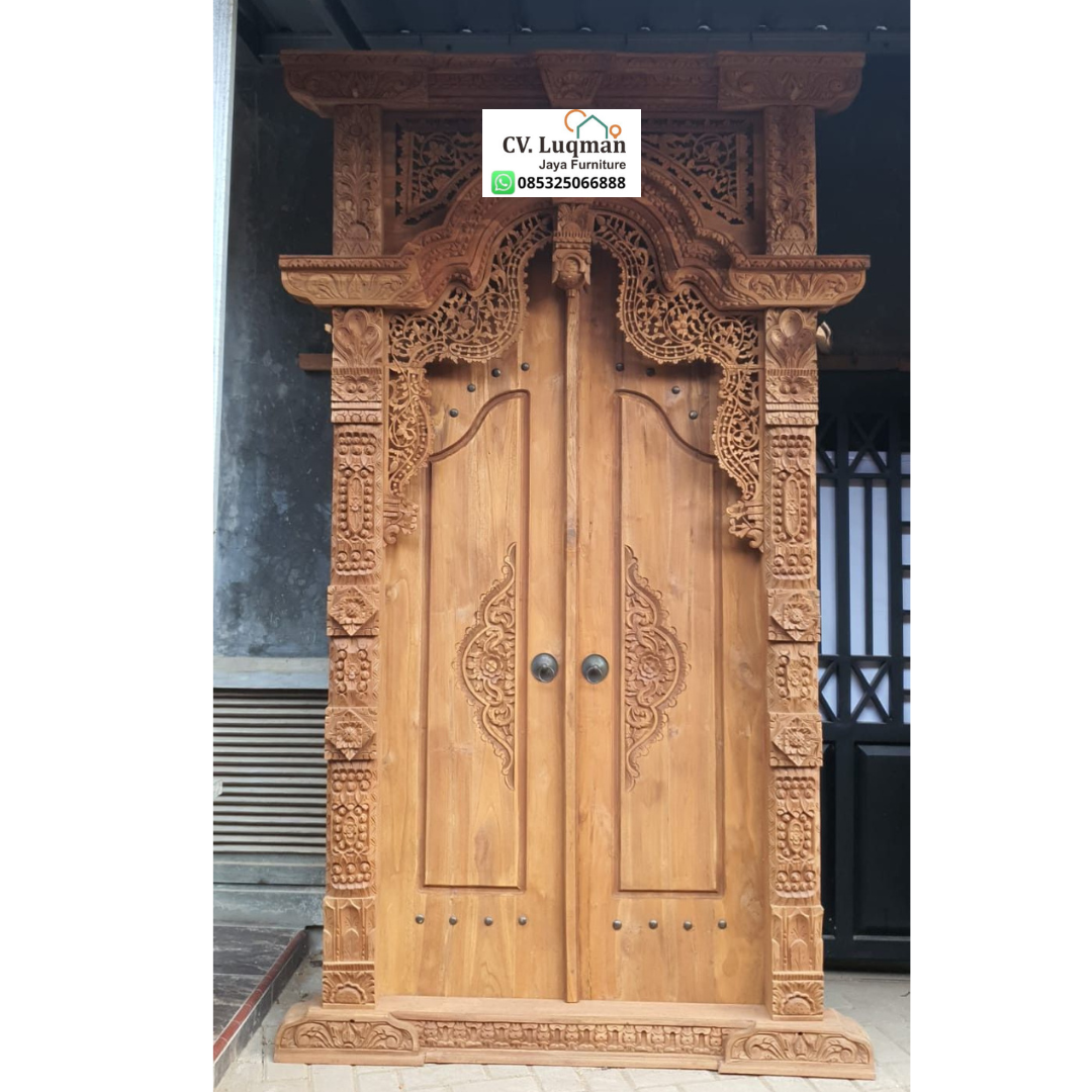 Pintu Gebyok Ukir Kayu Jati Klasik