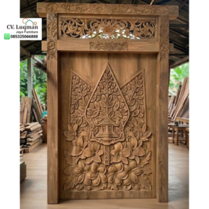 Pintu Gebyok Kayu Jati Klasik